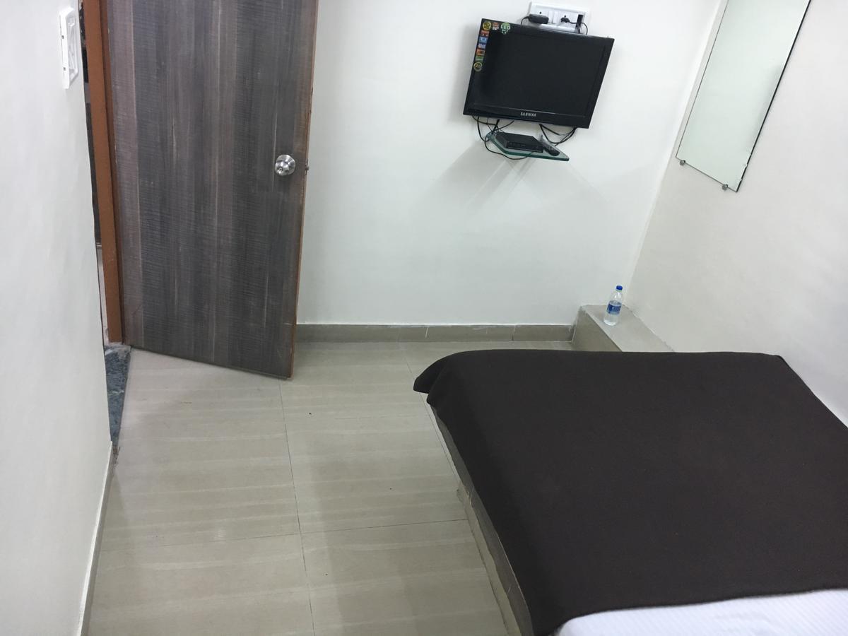Hotel Janata Residency Mumbai Exterior photo